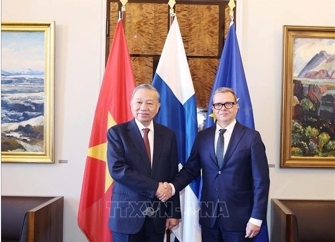 Vietnam greatly values time-honoured friendship with Finland
